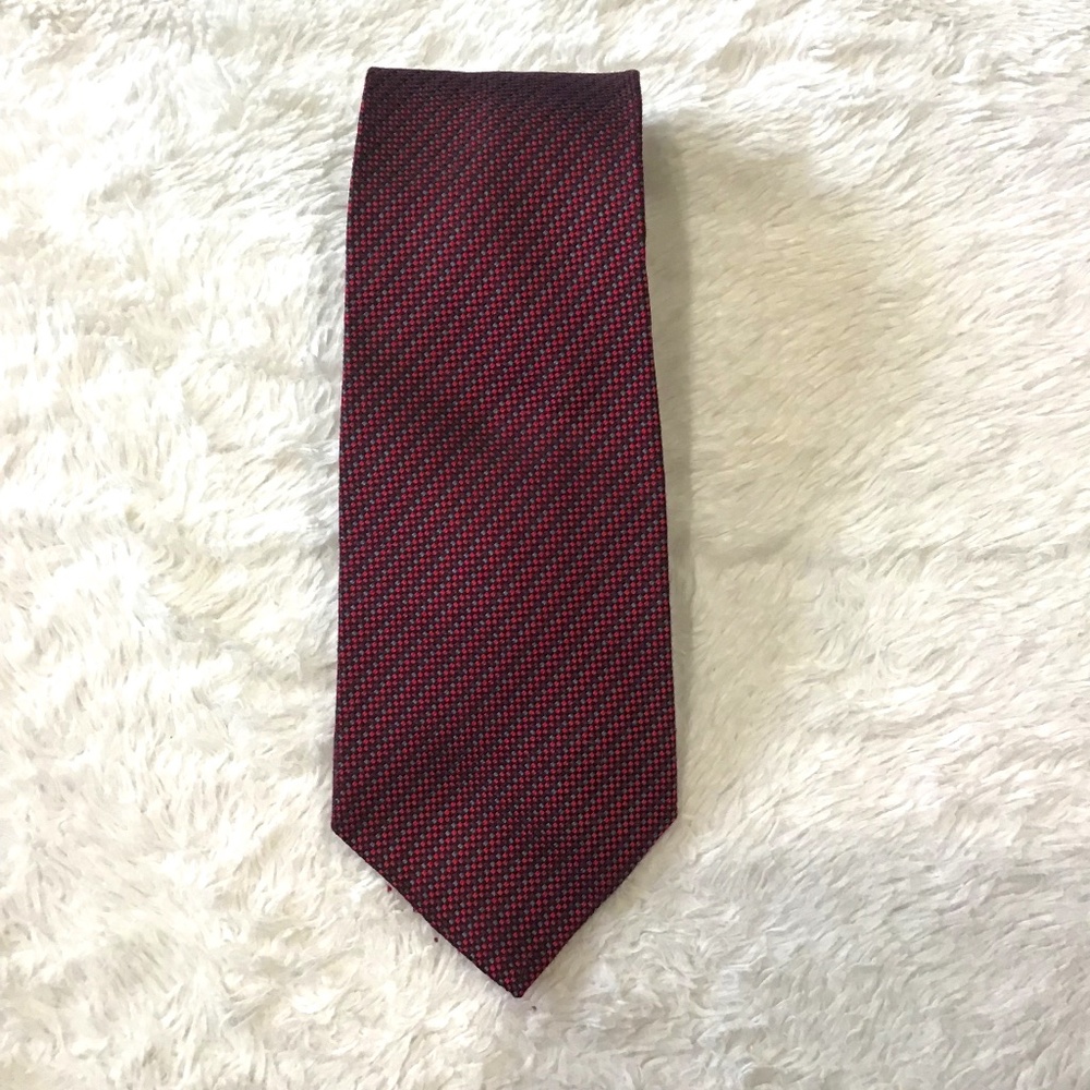 Club Room Men Necktie Burgundy Silk Made In USA Chevron Career Formal Holiday